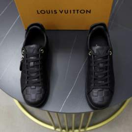 Picture of Louis Vuitton Shoes _SKULVsz38-45hnh071515635